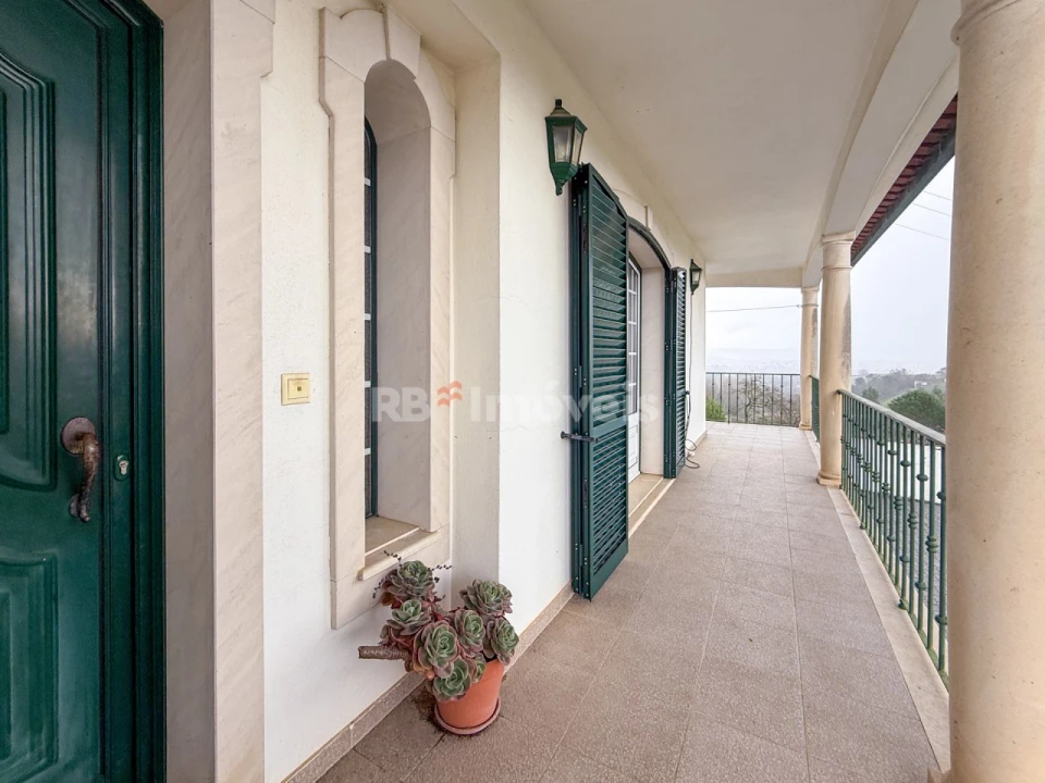 Moradia T3 para Venda em São João Baptista e Santa Maria dos Olivais Foto 4