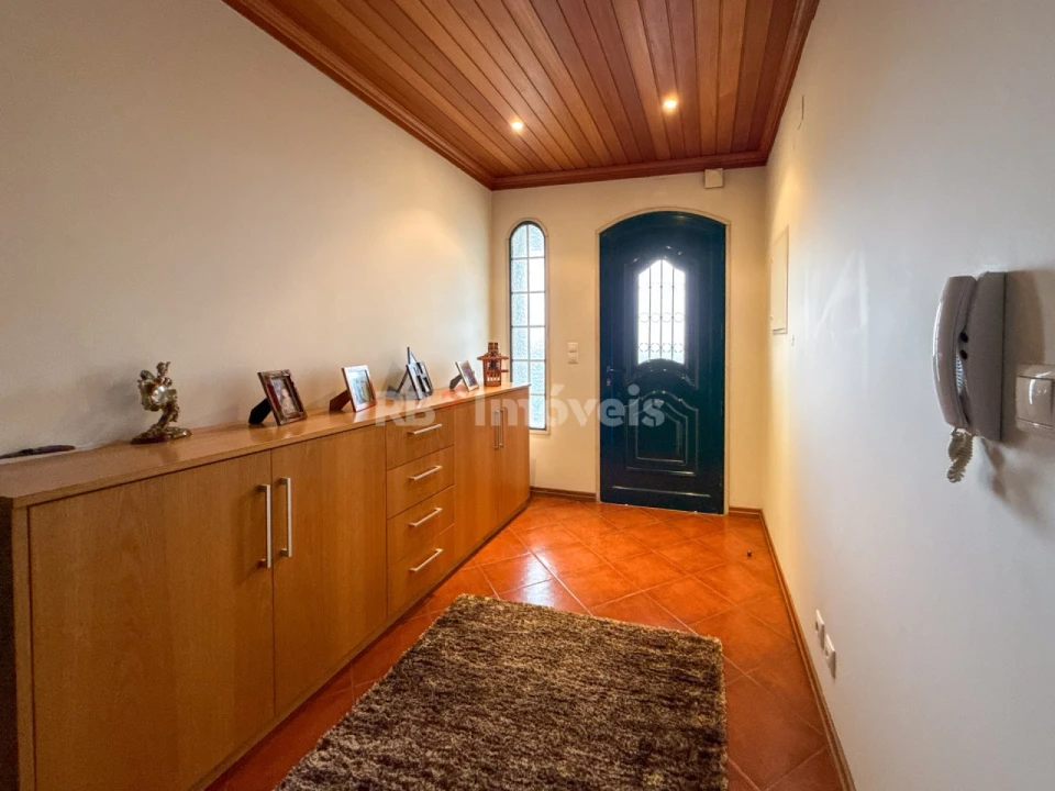 Moradia T3 para Venda em São João Baptista e Santa Maria dos Olivais Foto 3