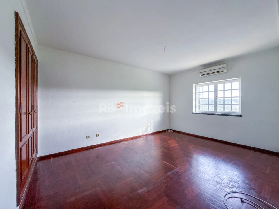 Moradia T3 para Venda em São Pedro de Tomar Foto 17