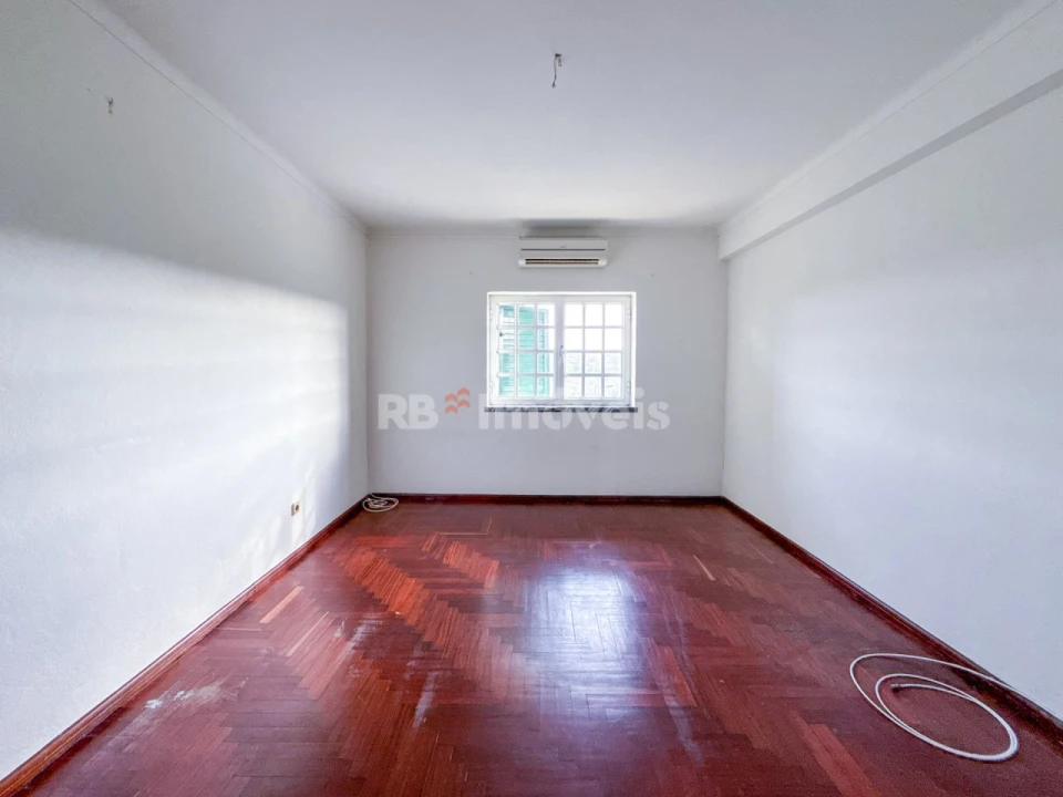 Moradia T3 para Venda em São Pedro de Tomar Foto 18