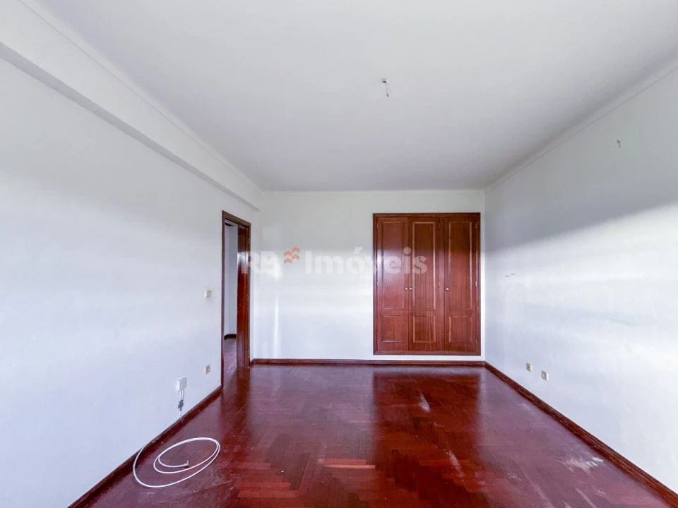 Moradia T3 para Venda em São Pedro de Tomar Foto 20