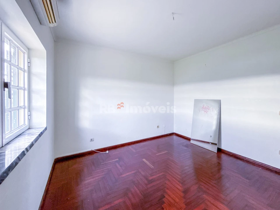 Moradia T3 para Venda em São Pedro de Tomar Foto 26