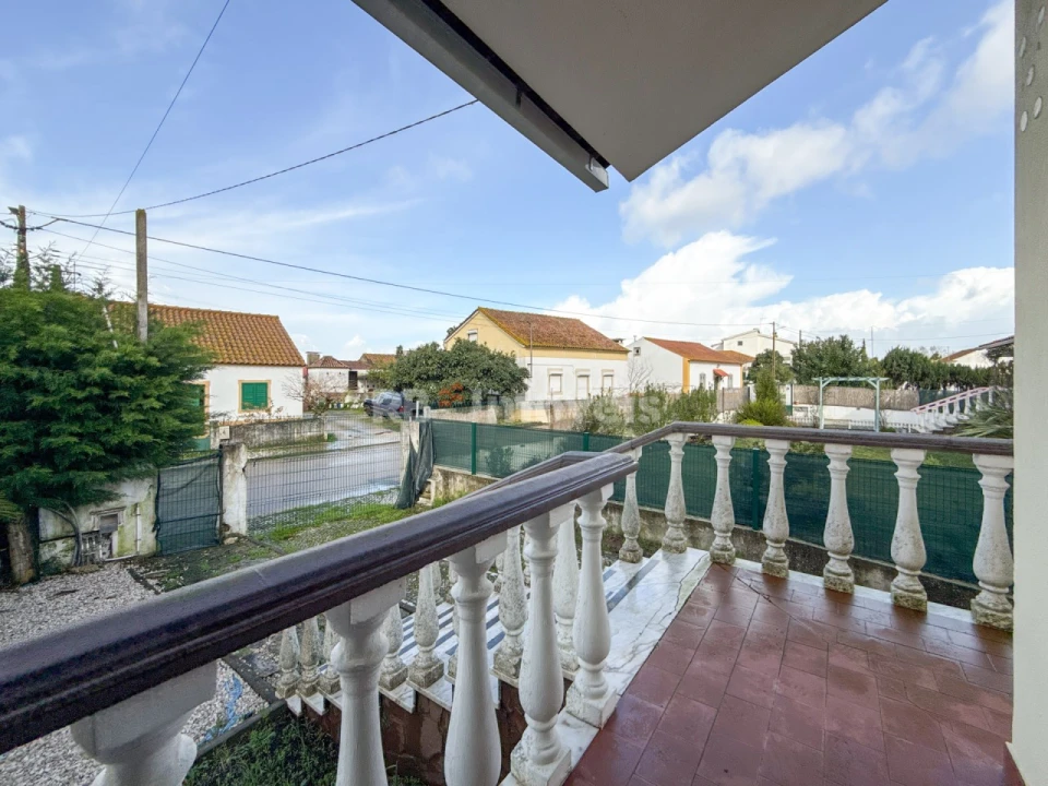 Moradia T3 para Venda em São Pedro de Tomar Foto 45