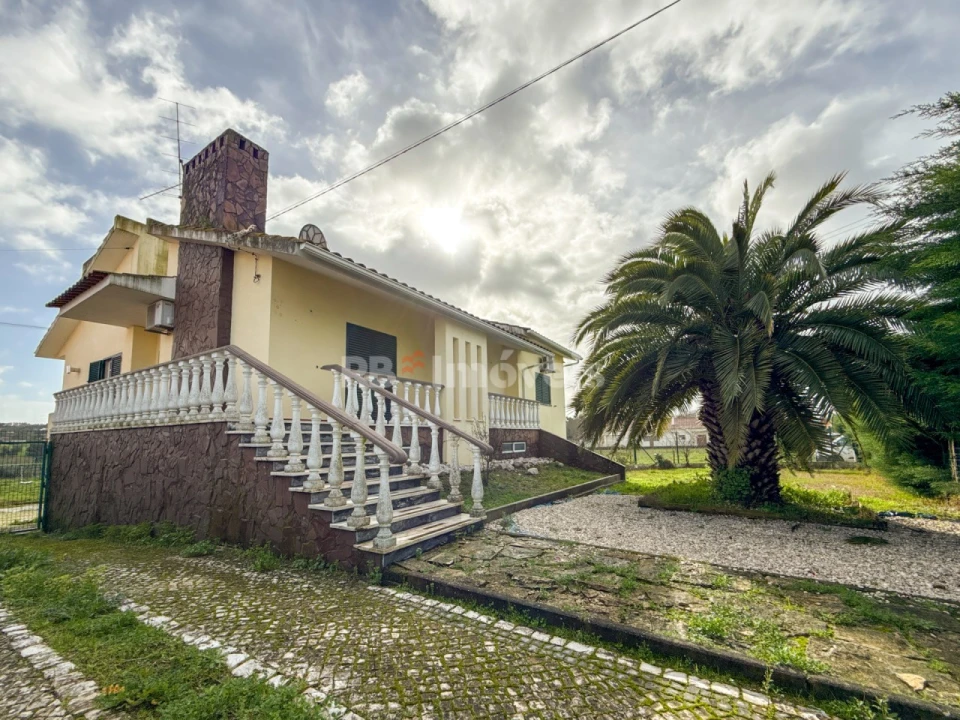 Moradia T3 para Venda em São Pedro de Tomar Foto 69