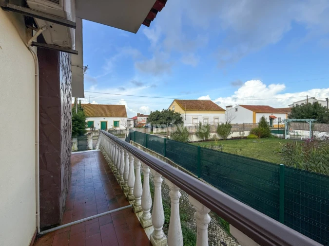 Moradia T3 para Venda em São Pedro de Tomar Foto 5