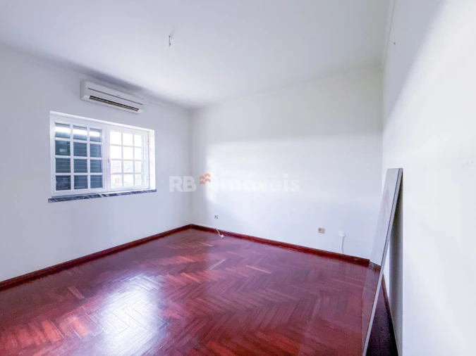 Moradia T3 para Venda em São Pedro de Tomar Foto 25