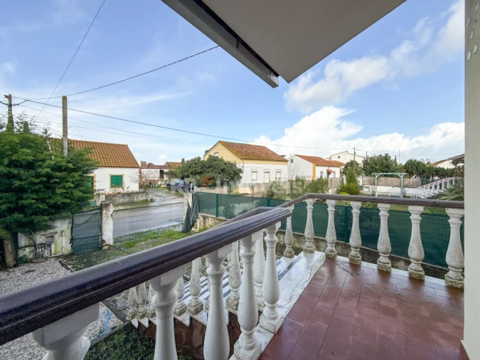 Moradia T3 para Venda em São Pedro de Tomar Foto 45