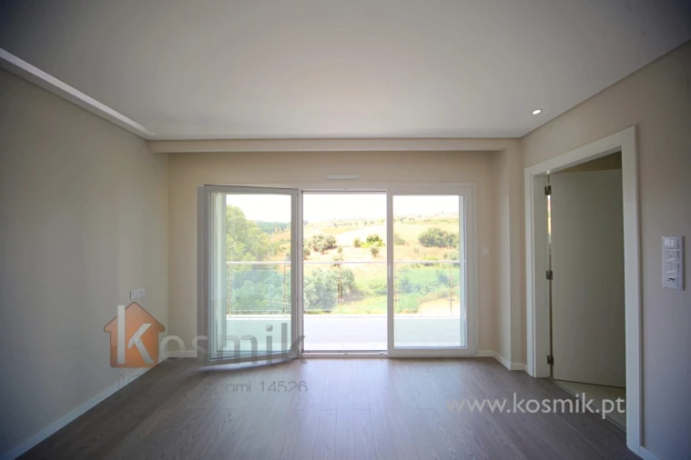 Apartamento T3 para Venda em Póvoa de Santo Adrião e Olival Basto Foto 30