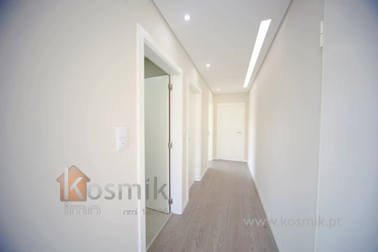 Apartamento T3 para Venda em Póvoa de Santo Adrião e Olival Basto Foto 44