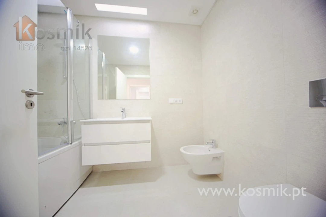 Apartamento T2 para Venda em Póvoa de Santo Adrião e Olival Basto Foto 27