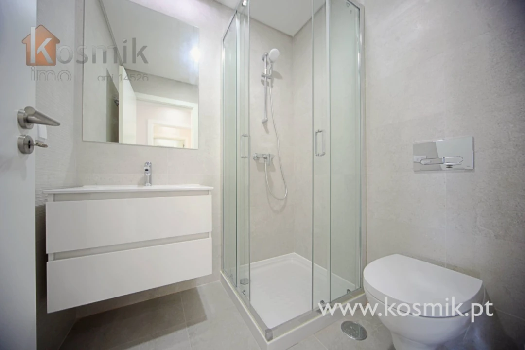 Apartamento T2 para Venda em Póvoa de Santo Adrião e Olival Basto Foto 11