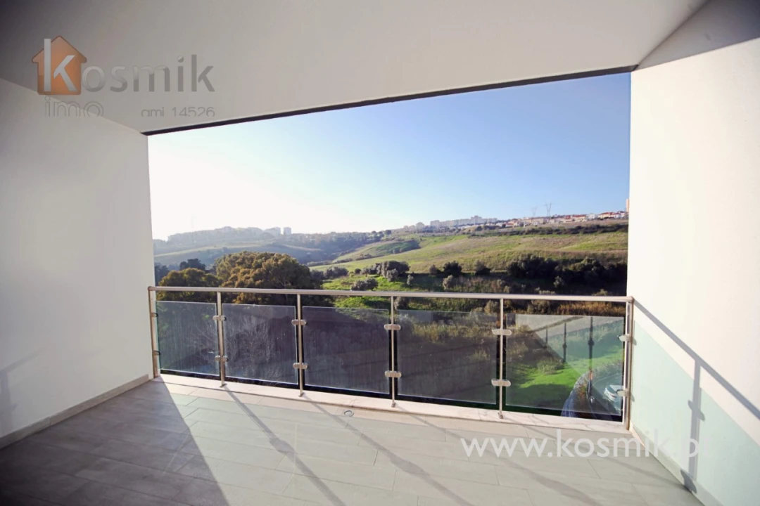 Apartamento T2 para Venda em Póvoa de Santo Adrião e Olival Basto Foto 37