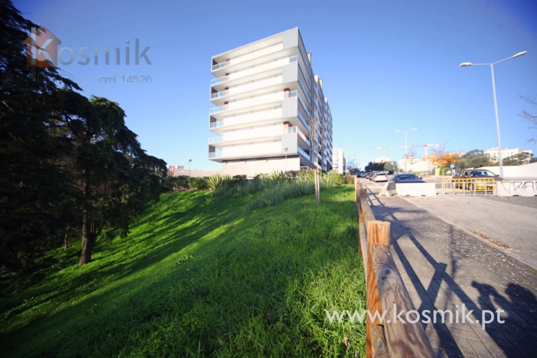 Apartamento T2 para Venda em Póvoa de Santo Adrião e Olival Basto Foto 49