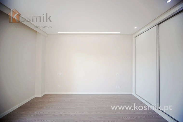 Apartamento T2 para Venda em Póvoa de Santo Adrião e Olival Basto Foto 25