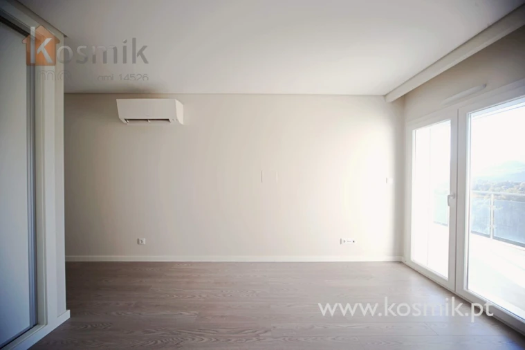 Apartamento T2 para Venda em Póvoa de Santo Adrião e Olival Basto Foto 26