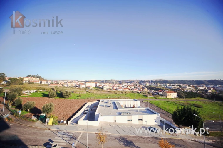 Apartamento T2 para Venda em Póvoa de Santo Adrião e Olival Basto Foto 36