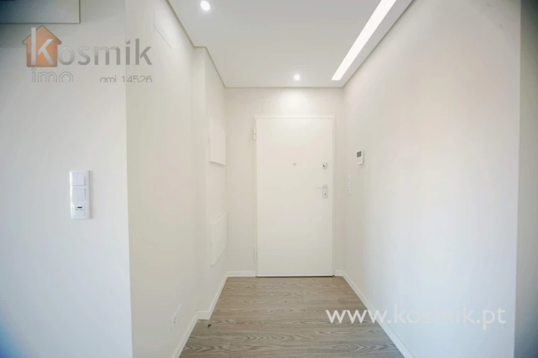 Apartamento T2 para Venda em Póvoa de Santo Adrião e Olival Basto Foto 45