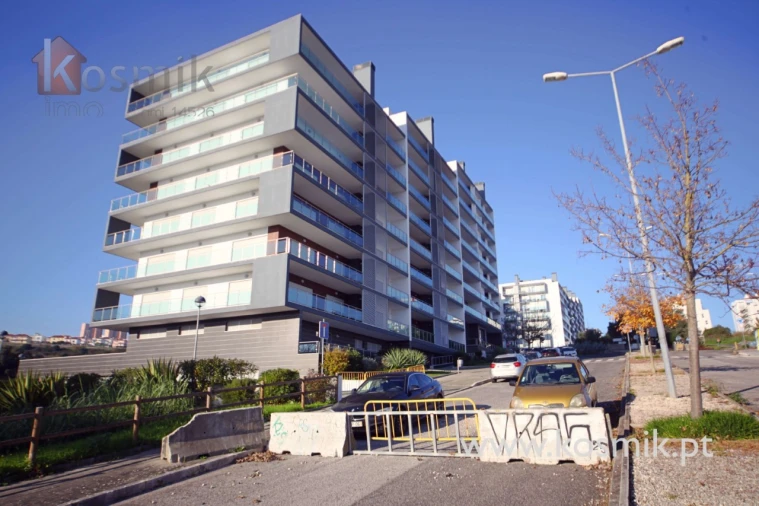 Apartamento T2 para Venda em Póvoa de Santo Adrião e Olival Basto Foto 47