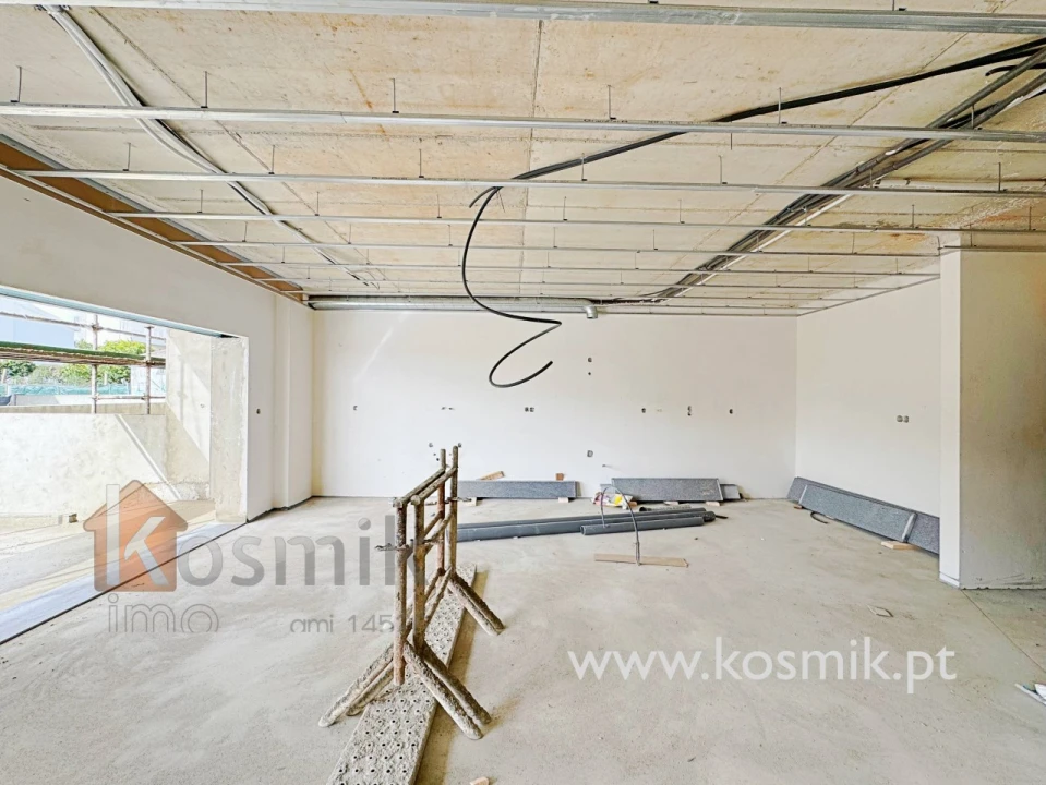 Apartamento T2 para Venda em Santo António dos Cavaleiros e Frielas Foto 8