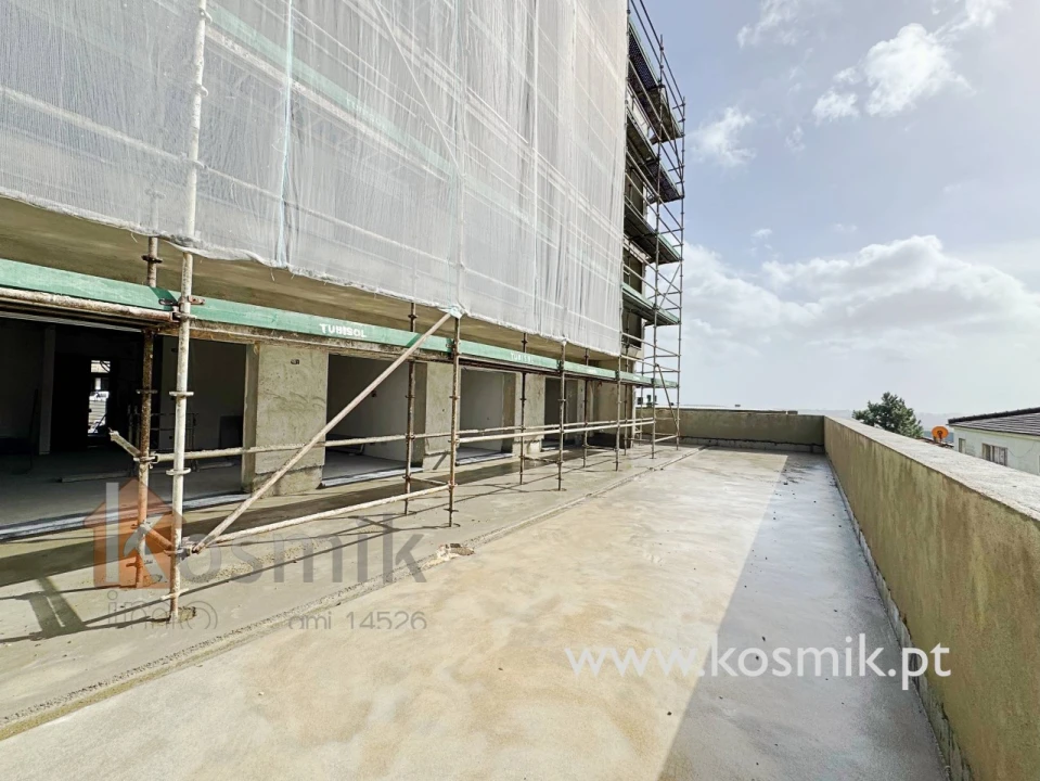 Apartamento T2 para Venda em Santo António dos Cavaleiros e Frielas Foto 15