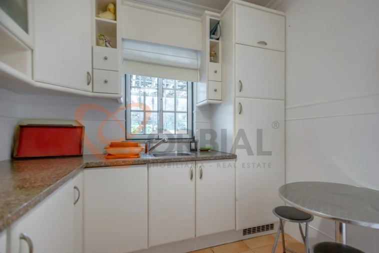 Moradia T2 para Venda em Albufeira e Olhos de Água Foto 10