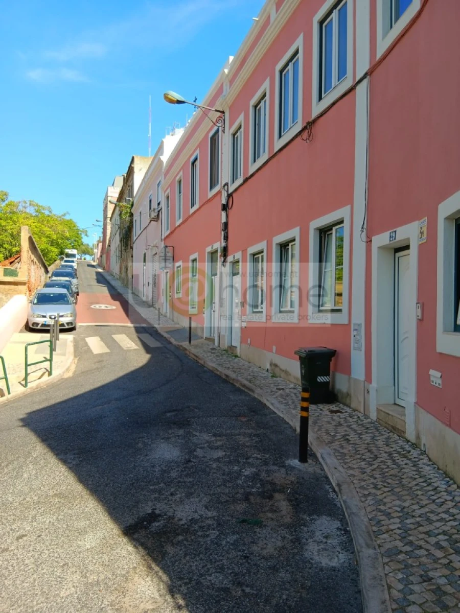 Prédio para Venda em Arroios Foto 2