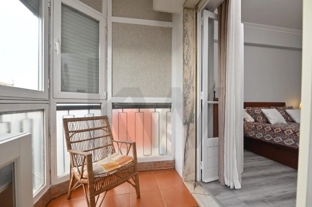 Apartamento T4 para Venda em Massamá e Monte Abraão Foto 12