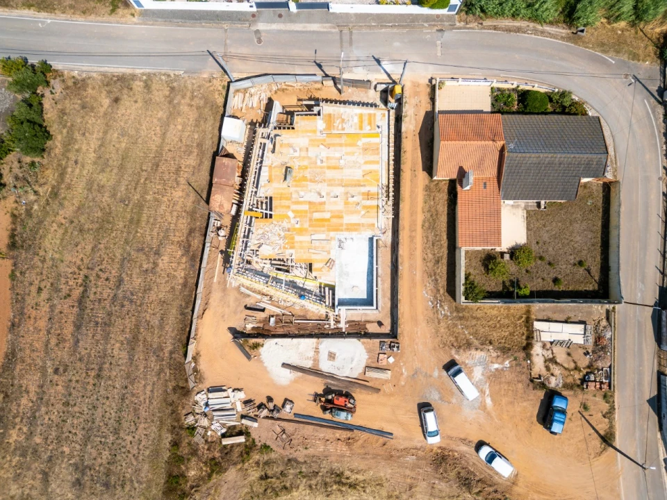 Moradia T3 para Venda em Alcobaça e Vestiaria Foto 33