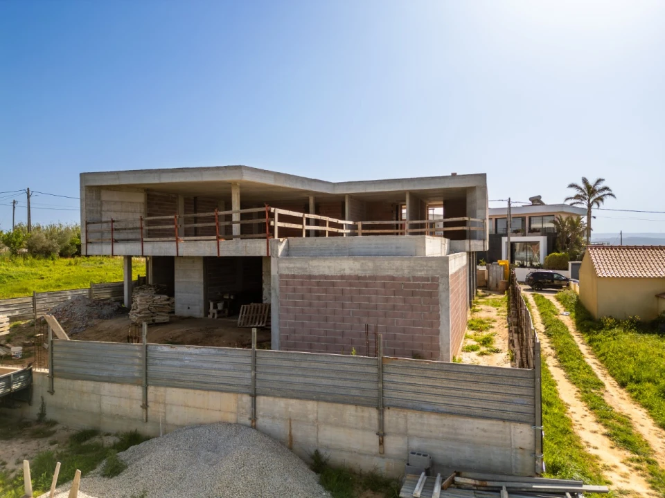 Moradia T3 para Venda em Alcobaça e Vestiaria Foto 35