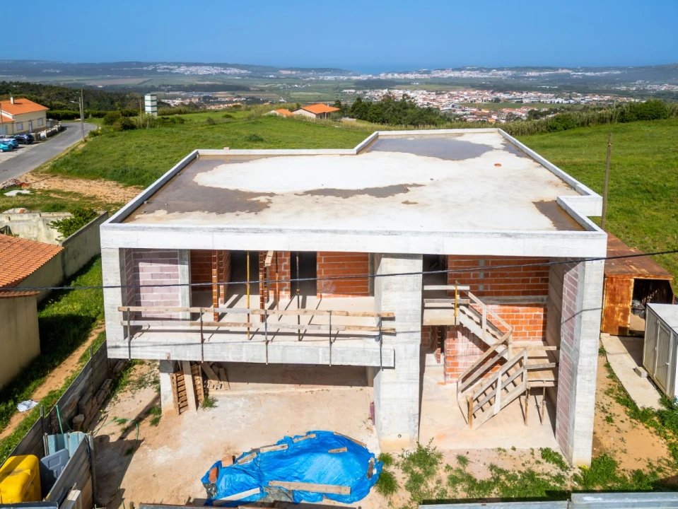 Moradia T3 para Venda em Alcobaça e Vestiaria Foto 41