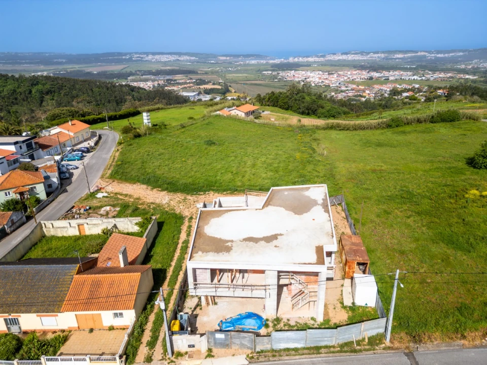 Moradia T3 para Venda em Alcobaça e Vestiaria Foto 44