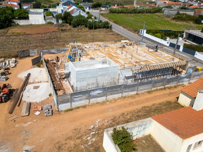 Moradia T3 para Venda em Alcobaça e Vestiaria Foto 29