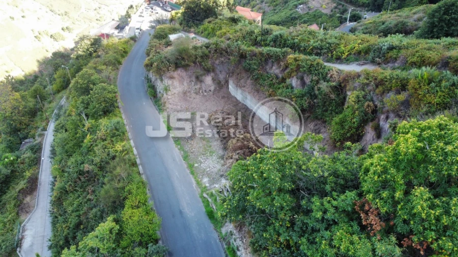 Terreno para Venda em Estreito de Camara de Lobos Foto 5