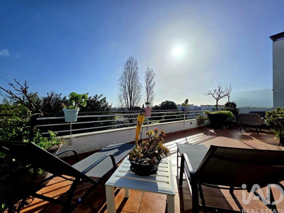 Apartamento T2 para Venda em Santa Luzia Foto 1