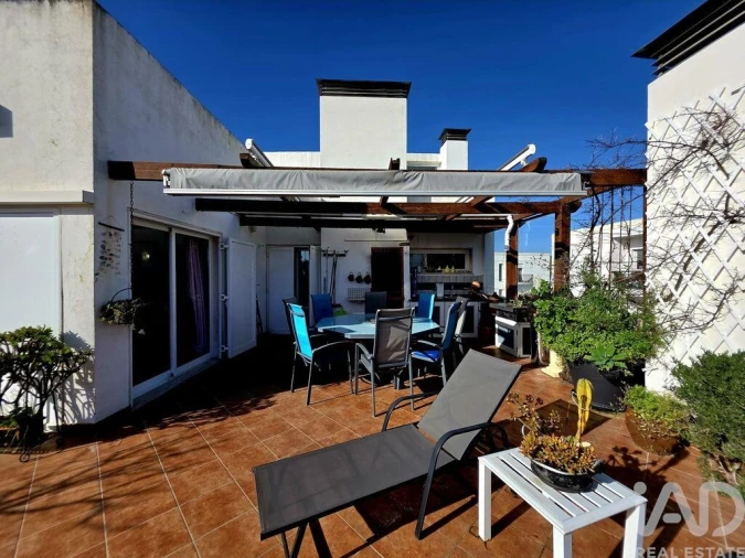 Apartamento T2 para Venda em Santa Luzia Foto 32