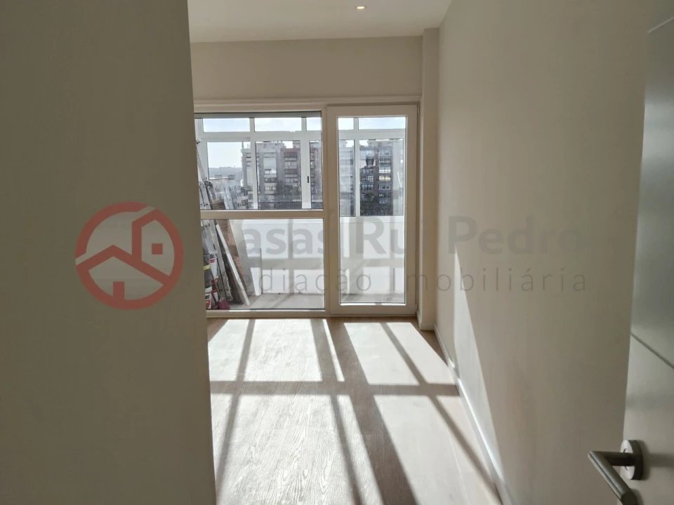 Apartamento T2 para Venda em Alto do Seixalinho, Santo André e Verderena Foto 16