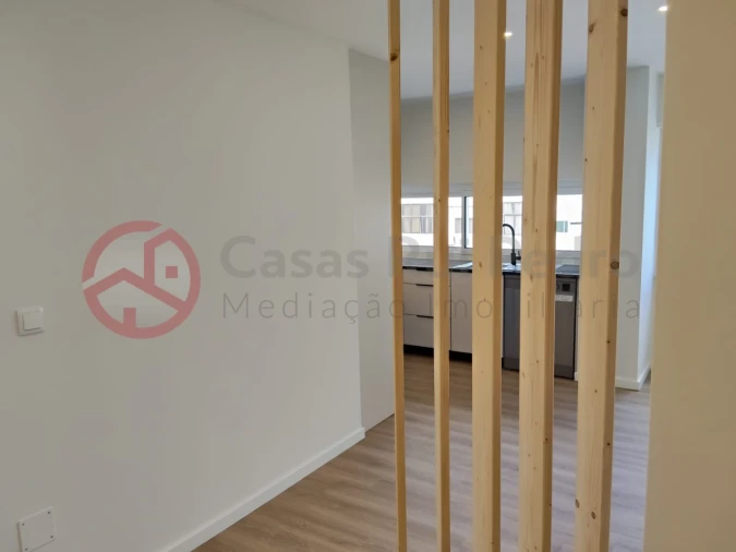 Apartamento T2 para Venda em Alto do Seixalinho, Santo André e Verderena Foto 3