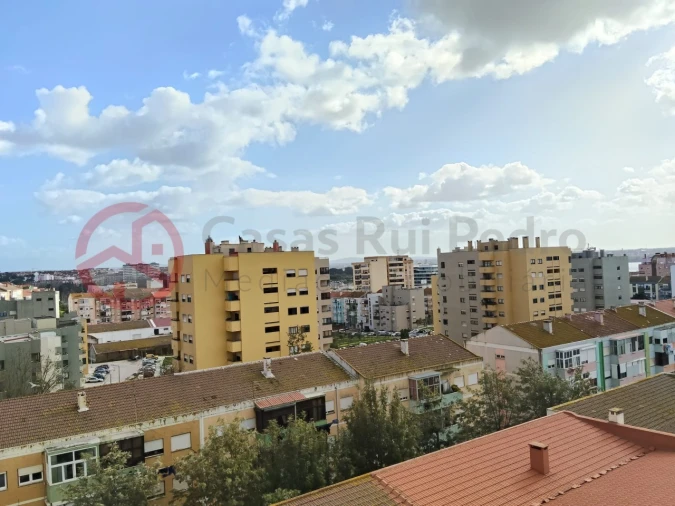 Apartamento T2 para Venda em Alto do Seixalinho, Santo André e Verderena Foto 30