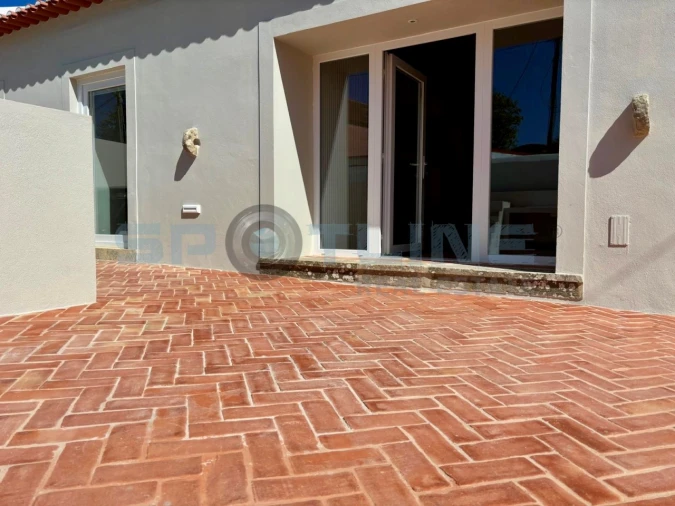 Moradia T2 para Venda em Colares Foto 4