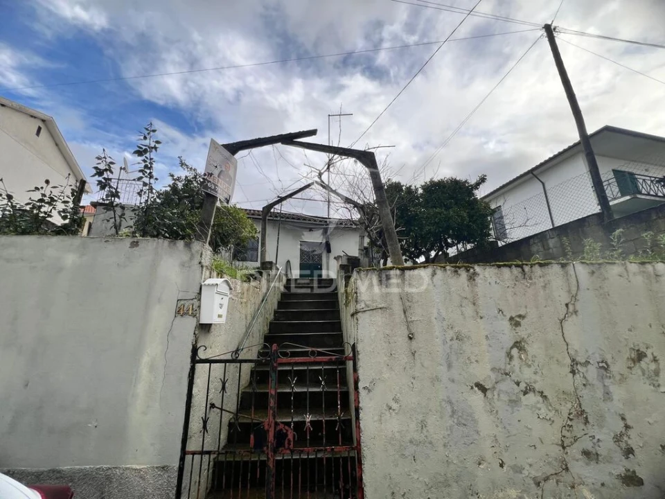 Moradia T3 para Venda em Mascarenhas Foto 3