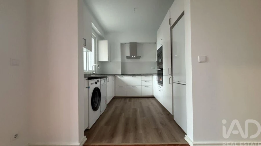 Apartamento T2 para Arrendamento em Arroios Foto 5