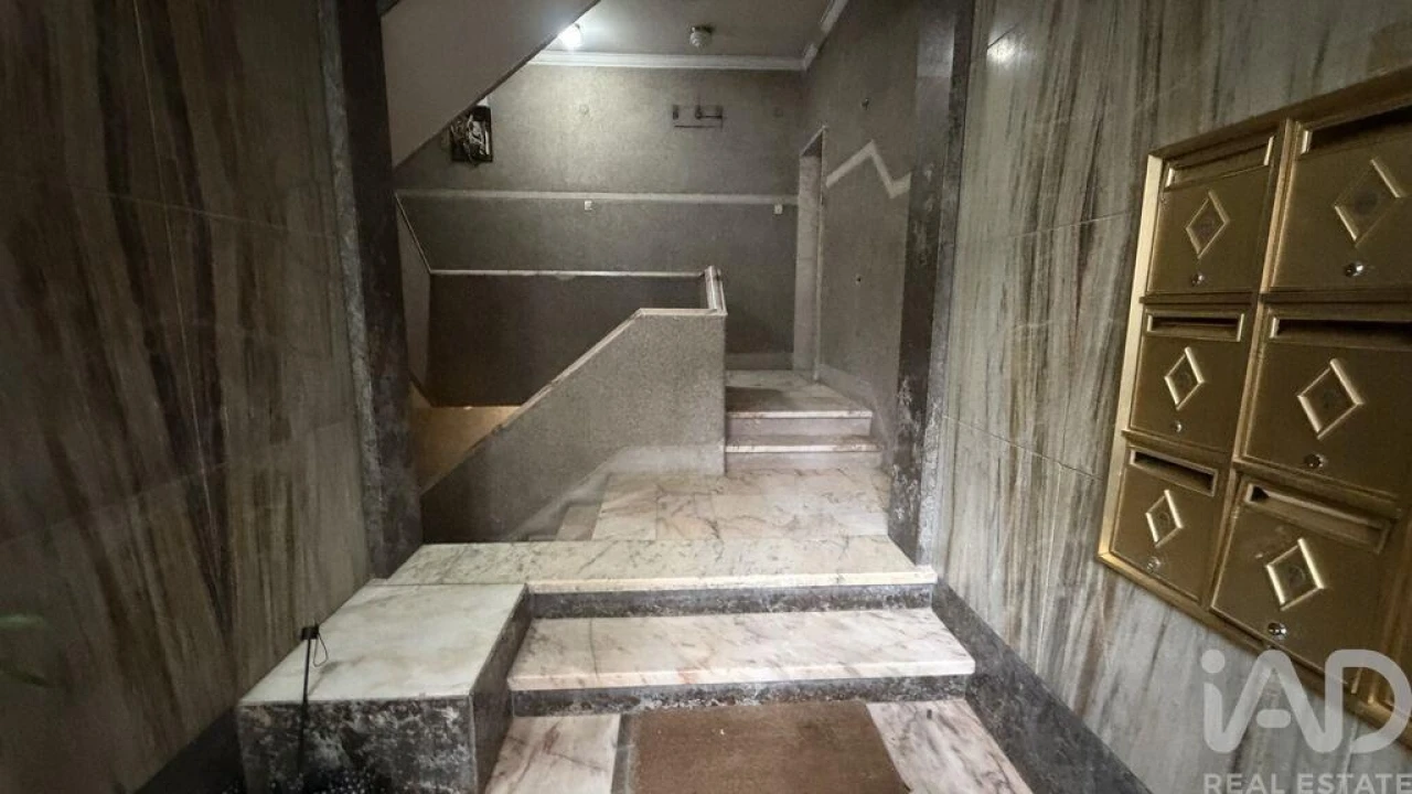 Apartamento T2 para Arrendamento em Arroios Foto 19