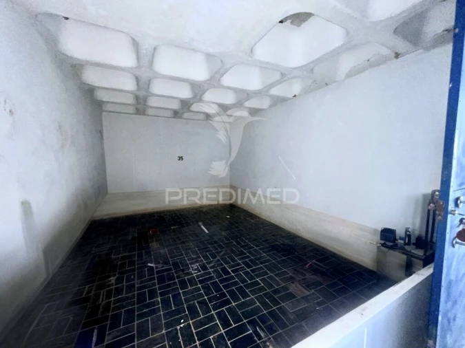 Apartamento T2 para Venda em Quarteira Foto 9