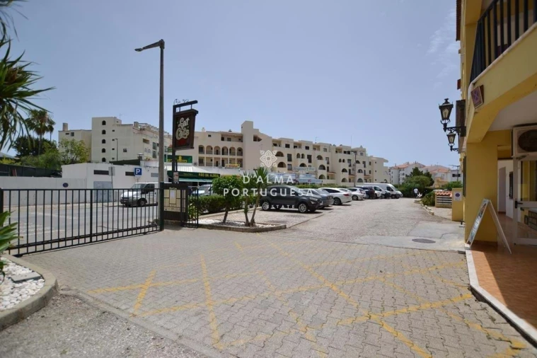 Apartamento T1 para Venda em Albufeira e Olhos de Água Foto 19