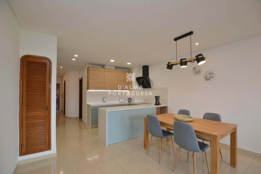 Apartamento T1 para Venda em Albufeira e Olhos de Água Foto 8
