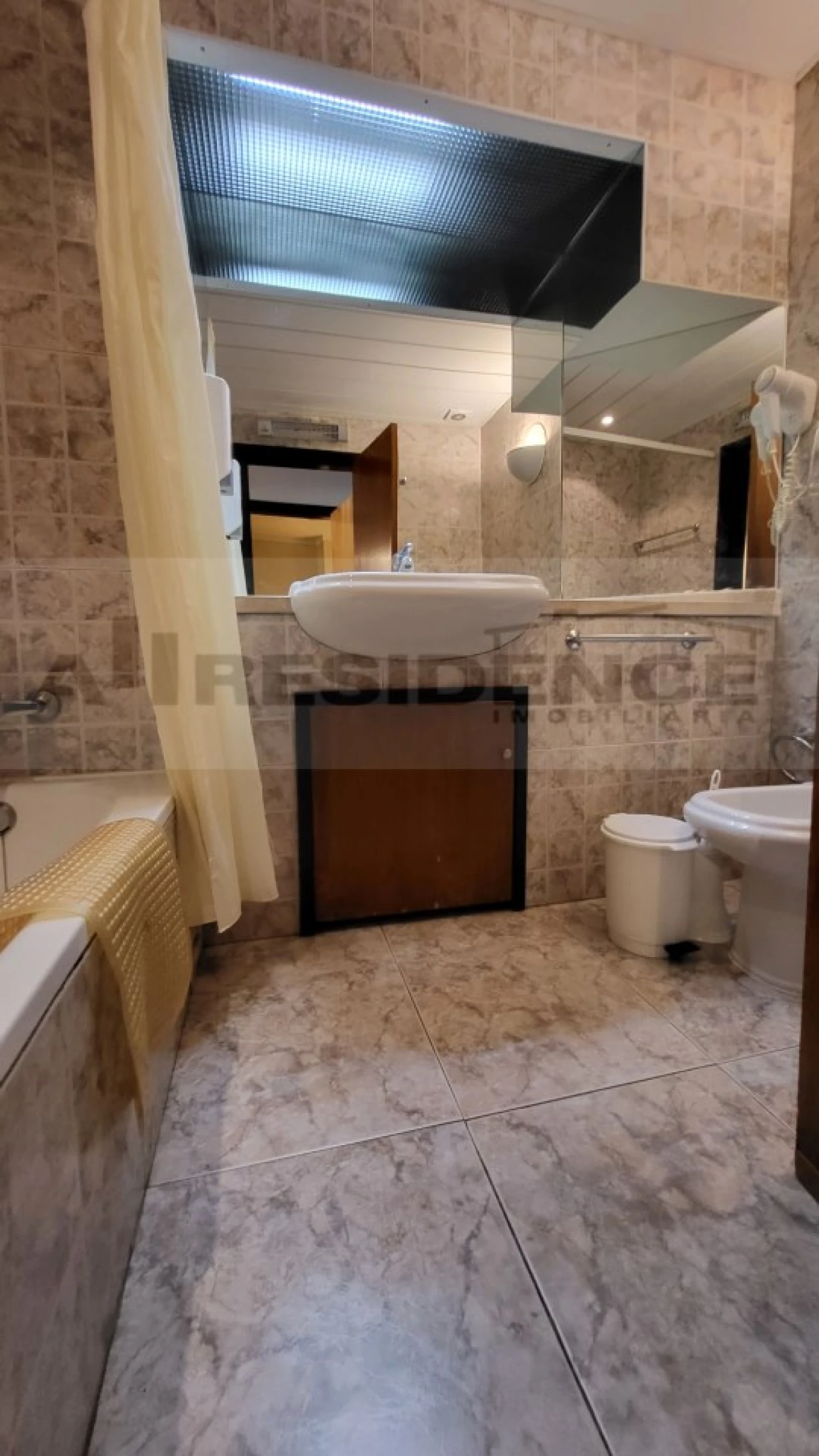 Apartamento T1 para Venda em Albufeira e Olhos de Água Foto 13