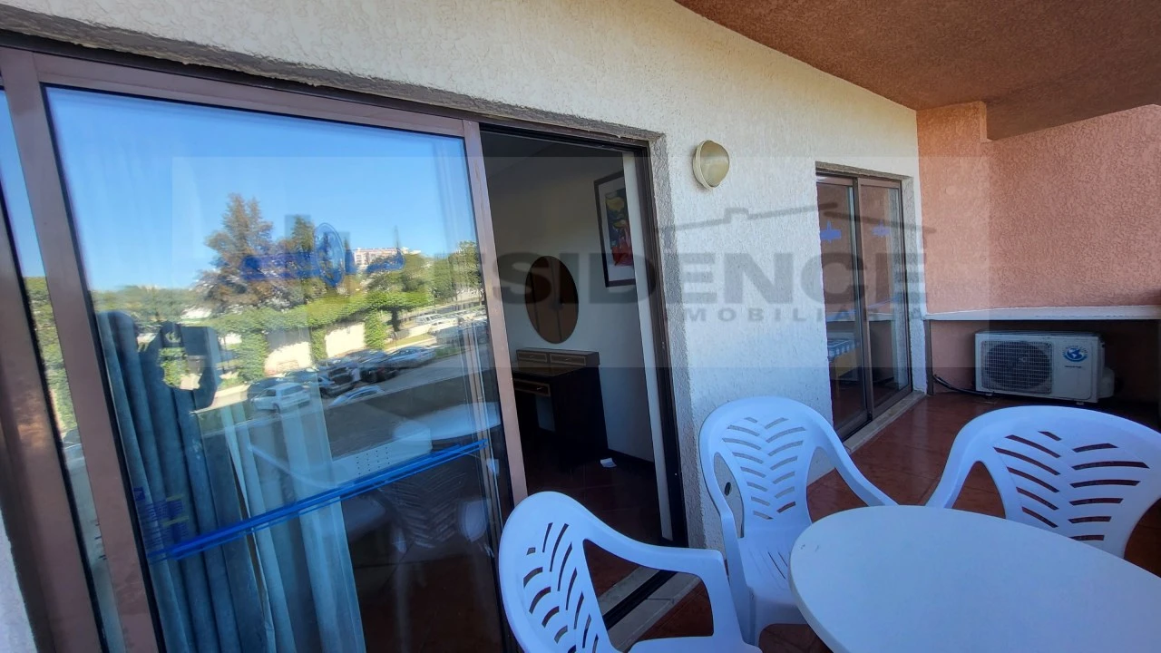 Apartamento T1 para Venda em Albufeira e Olhos de Água Foto 18