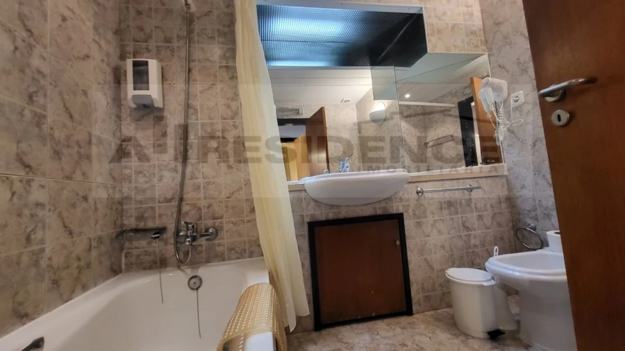 Apartamento T1 para Venda em Albufeira e Olhos de Água Foto 12