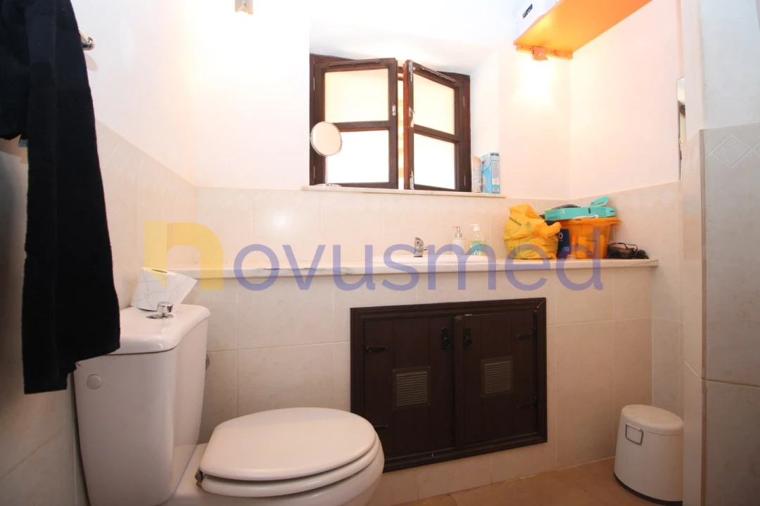 Moradia T3 para Venda em São Bartolomeu de Messines Foto 26