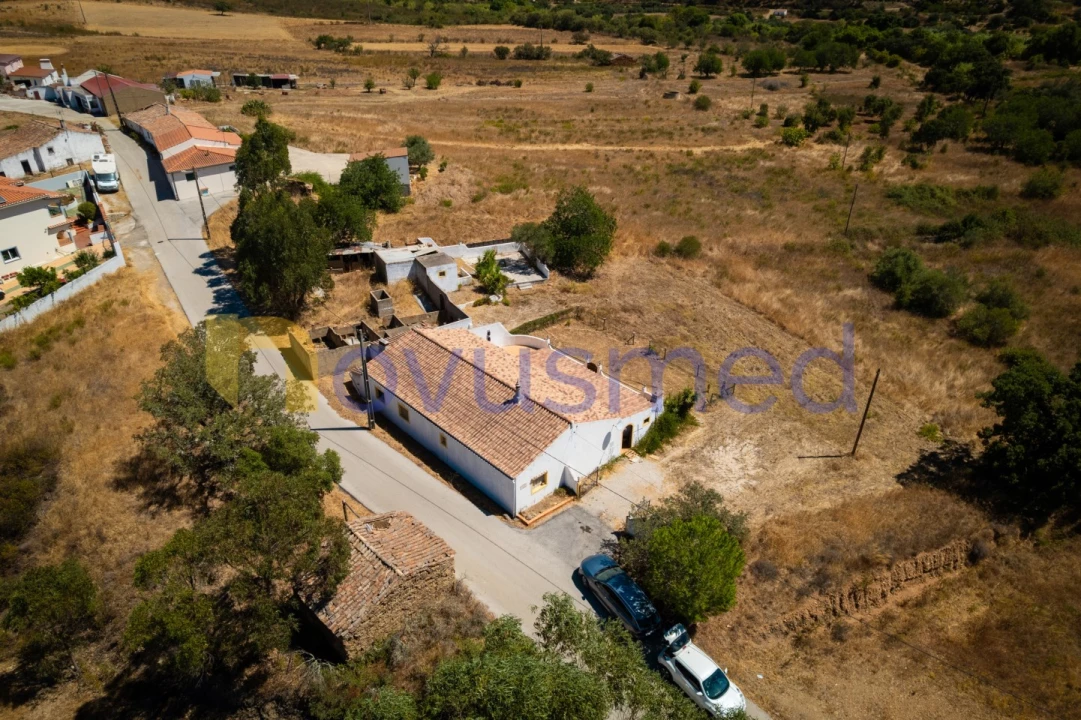 Moradia T3 para Venda em São Bartolomeu de Messines Foto 7